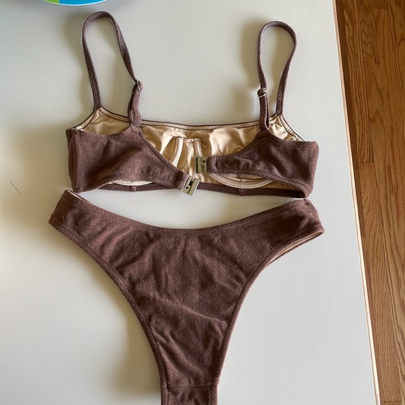 Zulu and Zepher Toweling Bikini - Picture 2 of 4